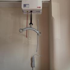 Hoist in bedroom